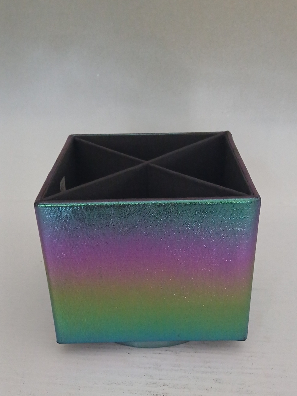 Makeup Organizer Iridescent Rainbow